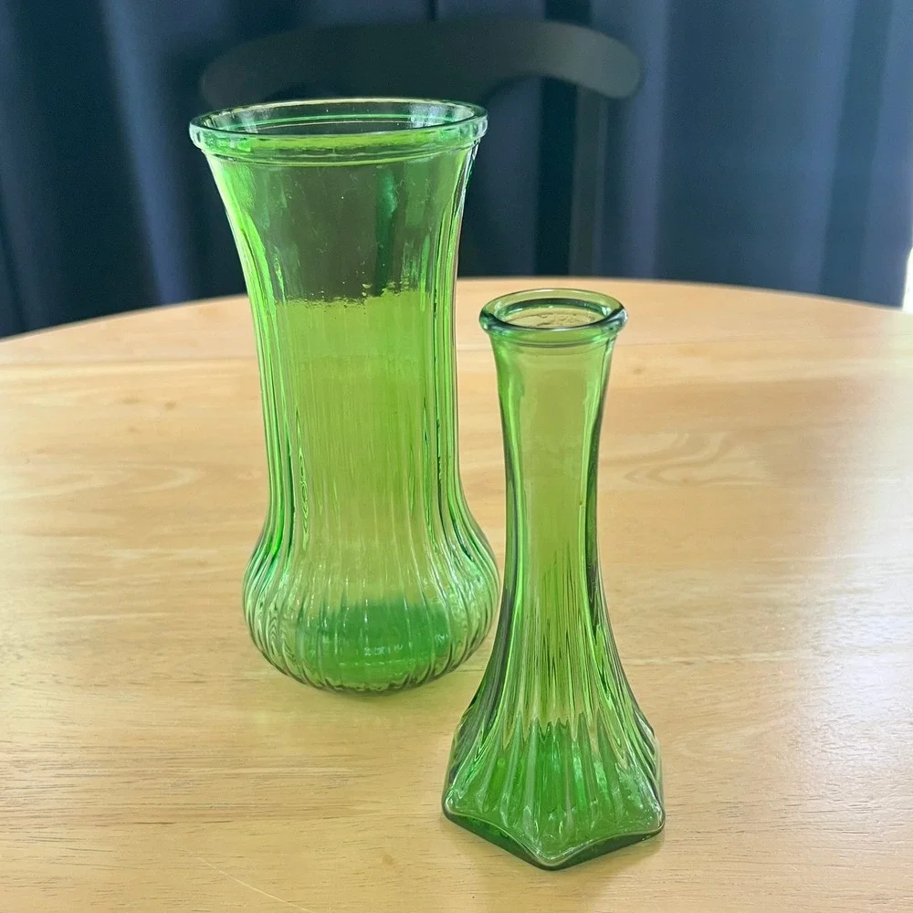 Vintage Green Glass Vase Set Ribbed Emerald Bud Vase and Flared Vase 2 Piece